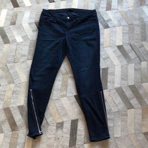 J brand jeans w zipper detail size 32
